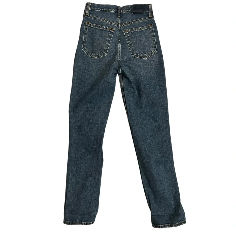 Abercrombie & Fitch The 90’s Straight Ultra High Rise Size 25/0 Short - Picture 2 of 4